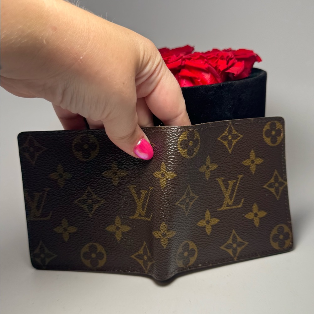 Sold Louis Vuitton Monogram Bifold Wallet (Men’s/Unisex) - Picture 12 of 14